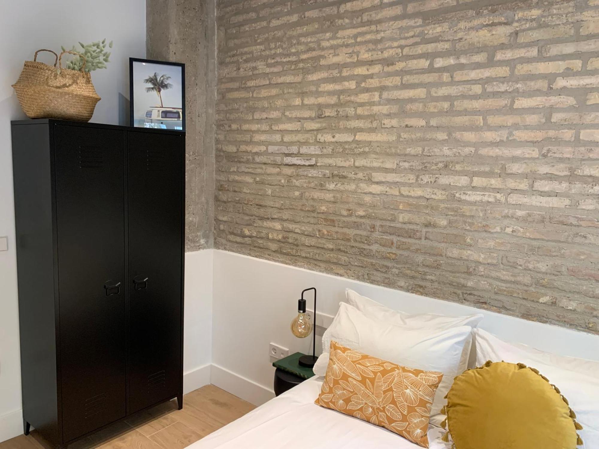 ולנסיה La Reina Beach Rooms מראה חיצוני תמונה