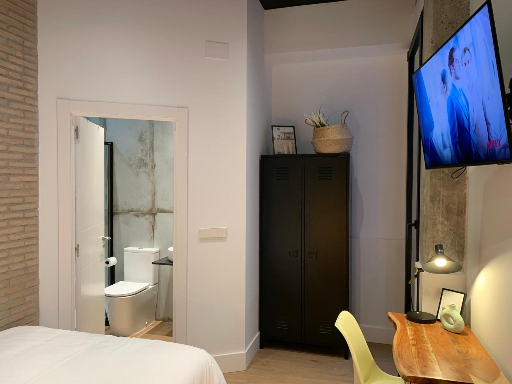 ולנסיה La Reina Beach Rooms מראה חיצוני תמונה
