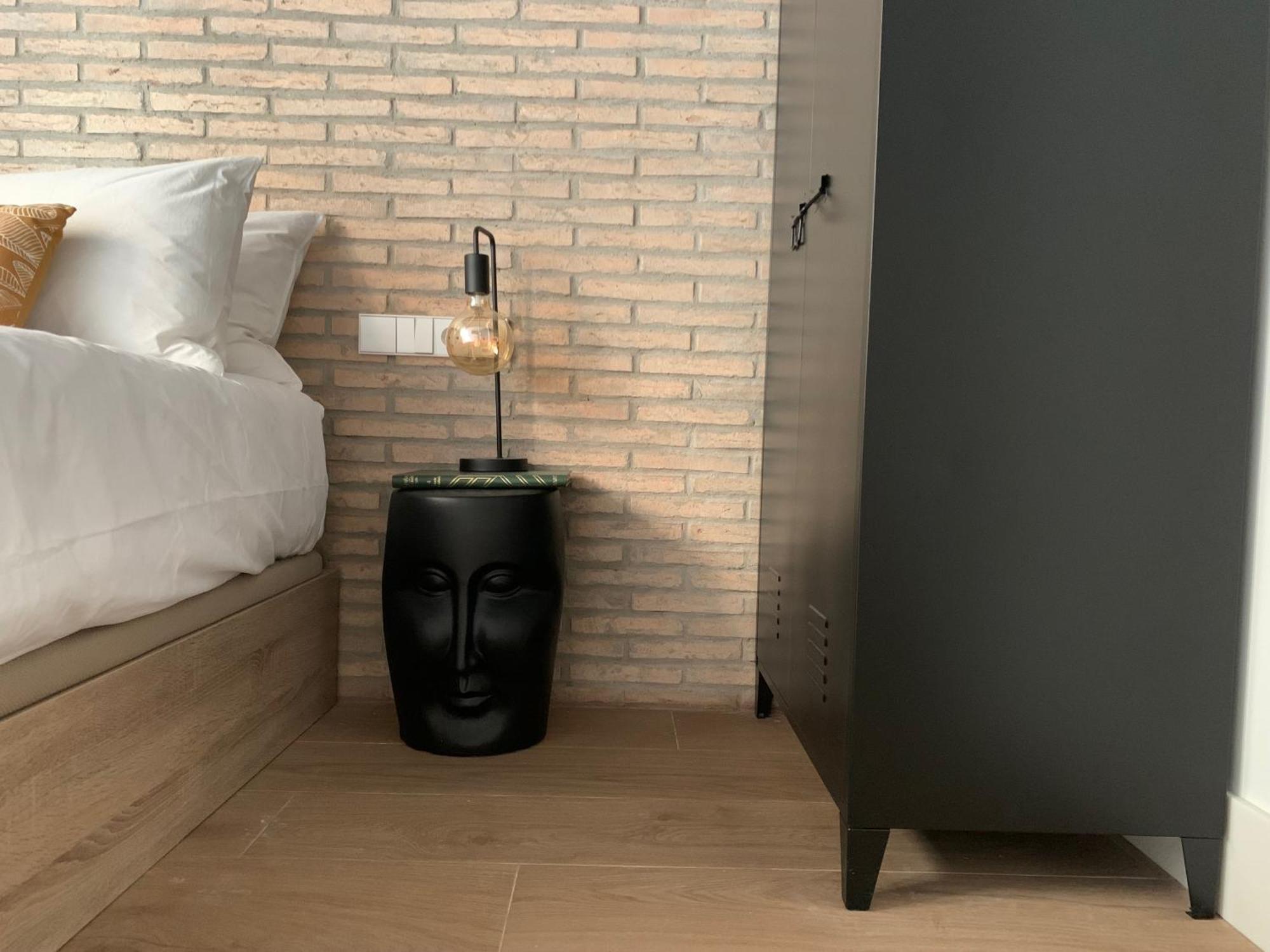 ולנסיה La Reina Beach Rooms מראה חיצוני תמונה